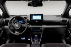 專屬扮相、懸吊強化 豐田Yaris GR Sport歐洲登場 14061