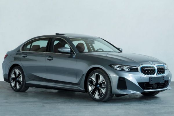 BMW純電3系列遭先行公布！小改款造型首度曝光？ 14094