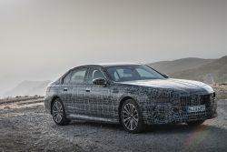 BMW預告新世代7系列明年發表！釋出i7最終測試照 14113