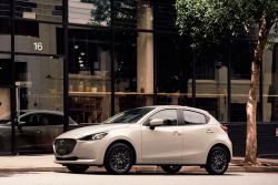 新年式Mazda2最高漲2萬 琉光金新色報到 14129