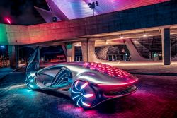 賓士Vision AVTR登台展演 全球唯一的未來外星車！ 14383