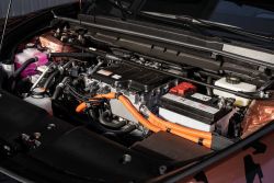 Lexus RZ 450e更多詳細資訊 可望推出前驅版、30分充電80％ 14742