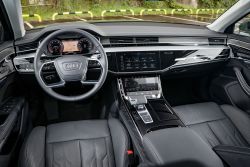 Audi小改款A8短軸試駕 自駕爽快、後座也滿意！ 2051