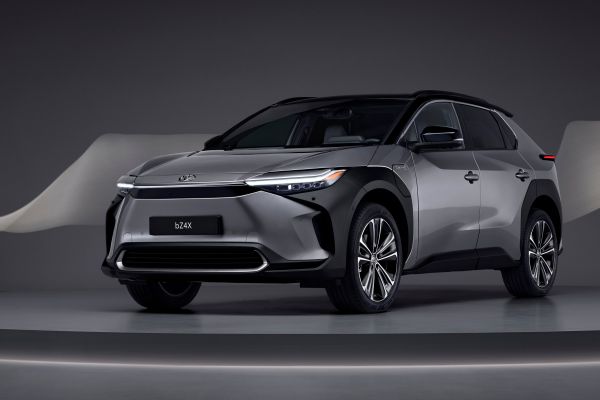 豐田要求車主別開bZ4X？輪胎恐脫落且仍無解