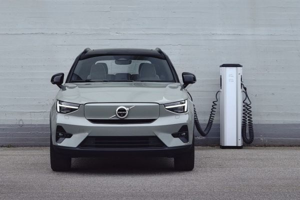 Volvo小改款XC40 Recharge規配售價曝光 179萬起新增入門款