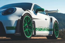 新一代保時捷911 GT3 RS特別版亮相！致敬Carrera RS 2.7經典作 15443