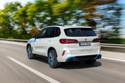 BMW與豐田技術合作 iX5 Hydrogen最快年底量產 15511