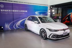 福斯新店區據點開幕 限量Golf GTI特仕版現身加持 15553