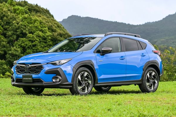 Subaru大改款XV發表 搭載e-Boxer油電動力、大螢幕