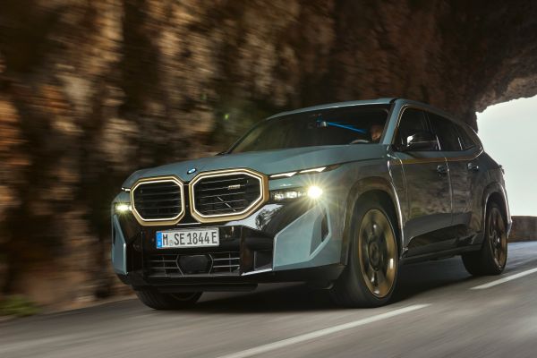 BMW XM正式發表！653hp性能油電休旅