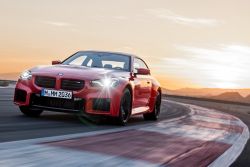 BMW大改款M2發表 手排+後驅、出力460hp 15740