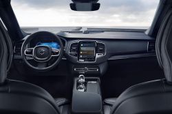 Volvo新年式XC90上市 入手價漲、導入Google車載系統！ 15792