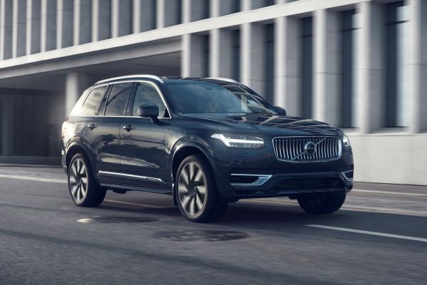 Volvo新年式XC90上市 入手價漲、導入Google車載系統！