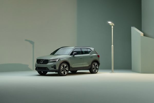 Volvo小改款XC40 Recharge上市 2車型179萬起 15822