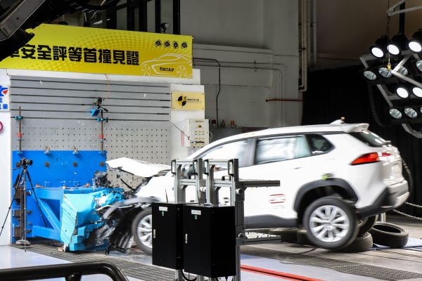直擊TNCAP全台首撞！安不安全這樣測