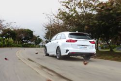 Kia小改款Ceed Sportswagon試駕 好開但少了「一味」！ 2146