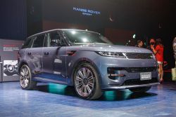 Land Rover大改款Range Rover Sport上市 雙動力459萬起！ 16621