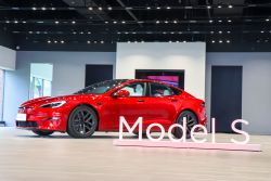 特斯拉新Model S、Model X即將交車！烈焰紅新色同步抵台亮相 16746