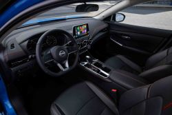 美規Nissan Sentra小改款發表 新造型更動感！ 17054