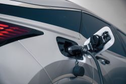 Lexus RX美規新年式登場 導入PHEV油電動力 17321