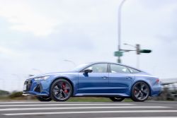 Audi RS 7 Performance試駕！性格外放的最終強化版 2214