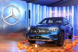 賓士大改款GLC Coupe上市 雙車型289萬起 17430