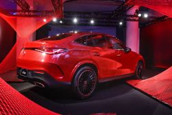 賓士大改款GLC Coupe上市 雙車型289萬起 17430