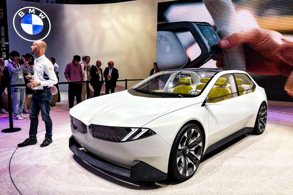 【2023慕尼黑車展】BMW「Neue Klasse概念車」發表！後年投產也會長這樣？ 17490
