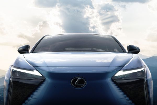 Lexus新世代電動車2026年發表！預告概念版本10月先亮相 17584