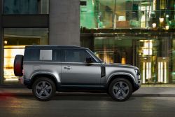2024年式Land Rover Defender開放預售！動力與配備都升級 17700