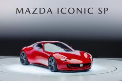 【2023日本交通展】馬自達發表Iconic SP概念小跑車 雙轉子引擎上身 17762