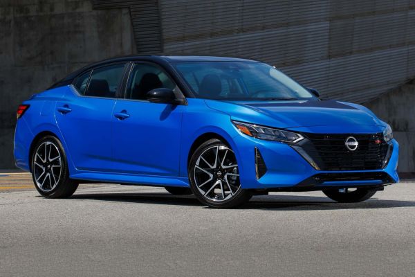 Nissan Sentra小改款國內現身！傳明年上半年發表