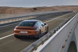 保時捷大改款Panamera發表 三車型574萬起 17927
