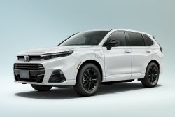 Honda CR-V「氫能版」來了！ 加氫3分鐘、續航突破400km！ 18790