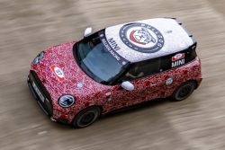 新Mini Cooper JCW純電版預告亮相 今年秋季開賣 18922