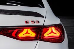 賓士AMG E 53 Hybrid國內開賣！485萬買585hp性能油電！ 19248