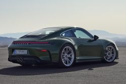 保時捷911 GT3小改款登場！雙車型、國內報價1096萬起！ 19268