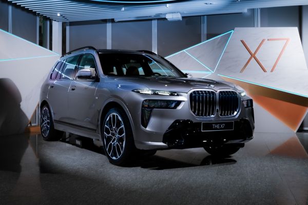 新年式BMW X7特仕版上市 開價543萬、限量70台