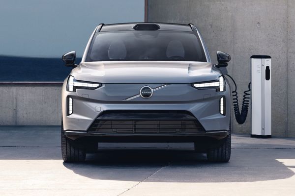 電動車徵牌照稅「再延5年」！主管機關將研擬修改稅制