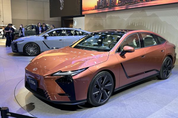 【2025上海車展】Lexus大改款ES現場直擊！ 體型放大、同步導入油電與純電動力 20049