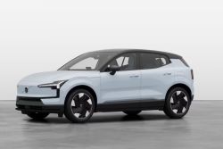 5月入主Volvo EX40/EC40享10萬充電金 XC60/XC90好禮三重送 20080