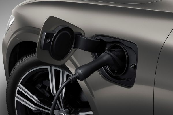 Volvo五款PHEV召回！電池過熱風險全面回廠改正 20171