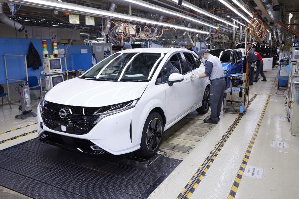 鴻海電動車「日本製造」？傳Nissan爭取鴻海代工訂單救產能 20373