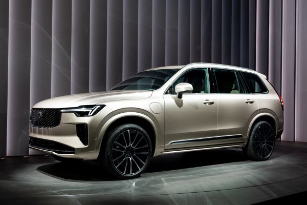 Volvo XC90證實還有新一代 有望搭XC70油電平台開發！ 20431