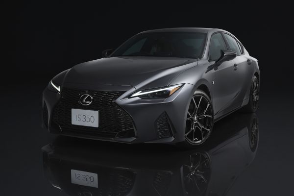 日規Lexus IS推F Sport特仕版！黑化運動風好殺！ 20459