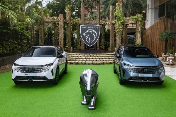 歐洲Peugeot 3008、5008推新版本！別羨慕，台灣配備已經「超滿」！ 20473