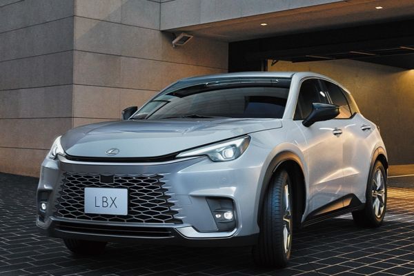 Lexus LBX新年式登場！入門、中階便宜2萬元 20541