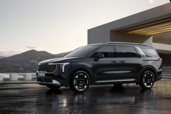Kia新年式Carnival登場！全車系調漲3萬元 20545