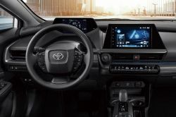 新年式Toyota Prius台灣開賣 配備升級不漲價！ 20555