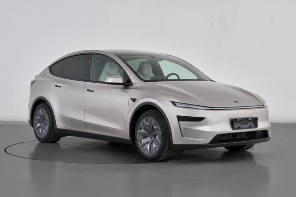 特斯拉Model Y長軸6人座曝光！中國秋季上市、台灣有機會見？ 20565